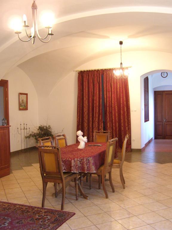 Palac Kietlin Niemcza Extérieur photo