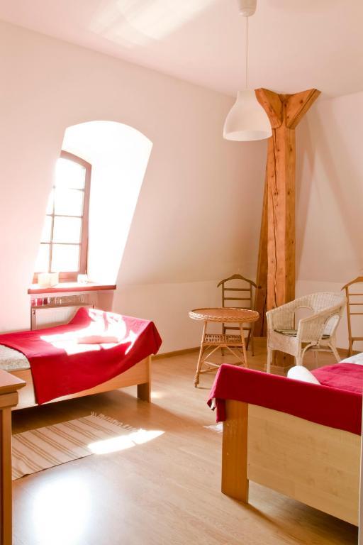 Palac Kietlin Niemcza Chambre photo